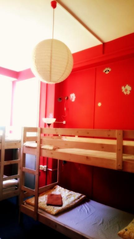 Wdj Hostel Varsó Szoba fotó