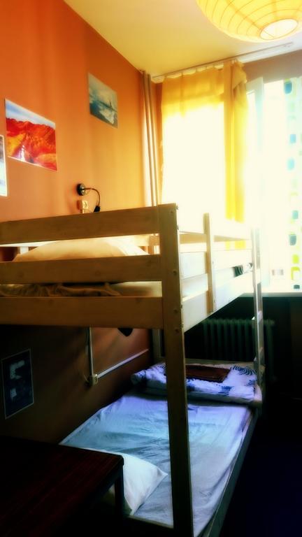 Wdj Hostel Varsó Szoba fotó